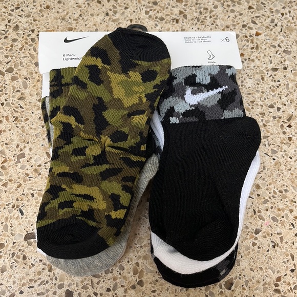 Nike Other - Nike boys 6 pack ankle socks